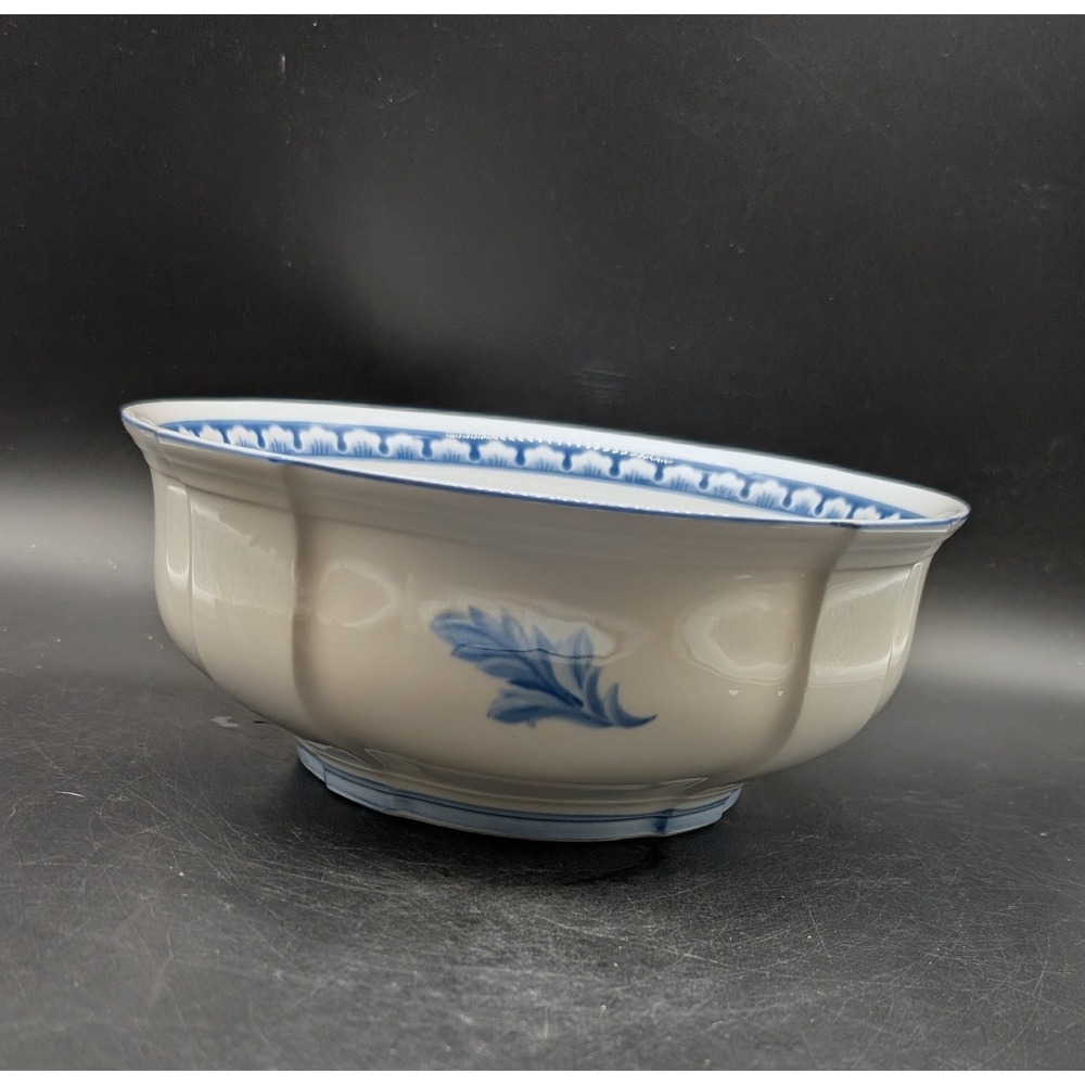 Villeroy & Boch Casa Azul Serving Bowl Country Collection Blue White Scalloped